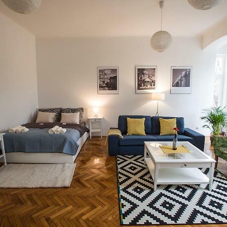 Апартаменты Zagreb Vacations Экстерьер фото